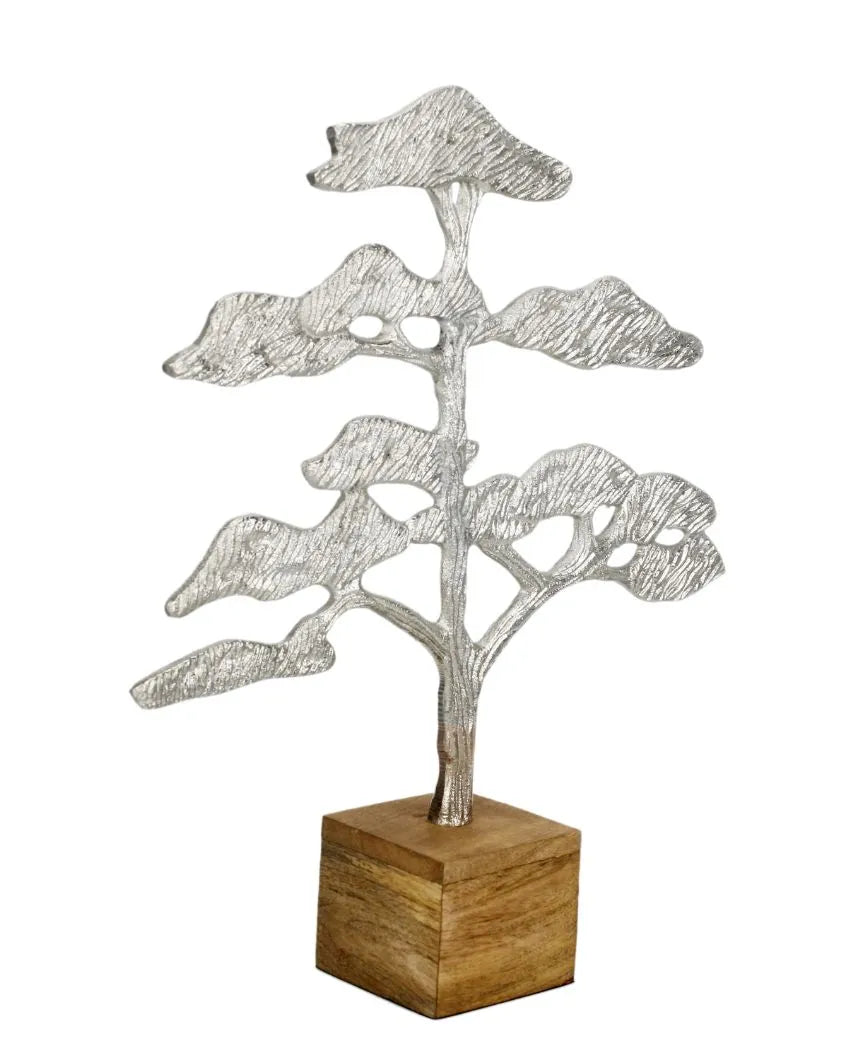 Urban Iron Tree Decor Object Silver