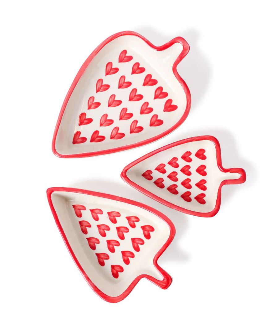 Charming Strawberry Fields Ceramic Platter | Set of 3