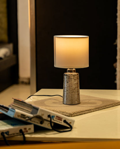 Versatile Matte Ceramic Table Lamp | 11 x 6 inches