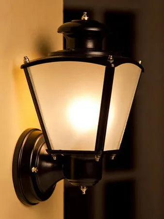 Classic Black Small Outdoor Wall Light