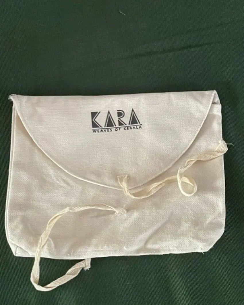 Pouch With 3 Travel Napkins