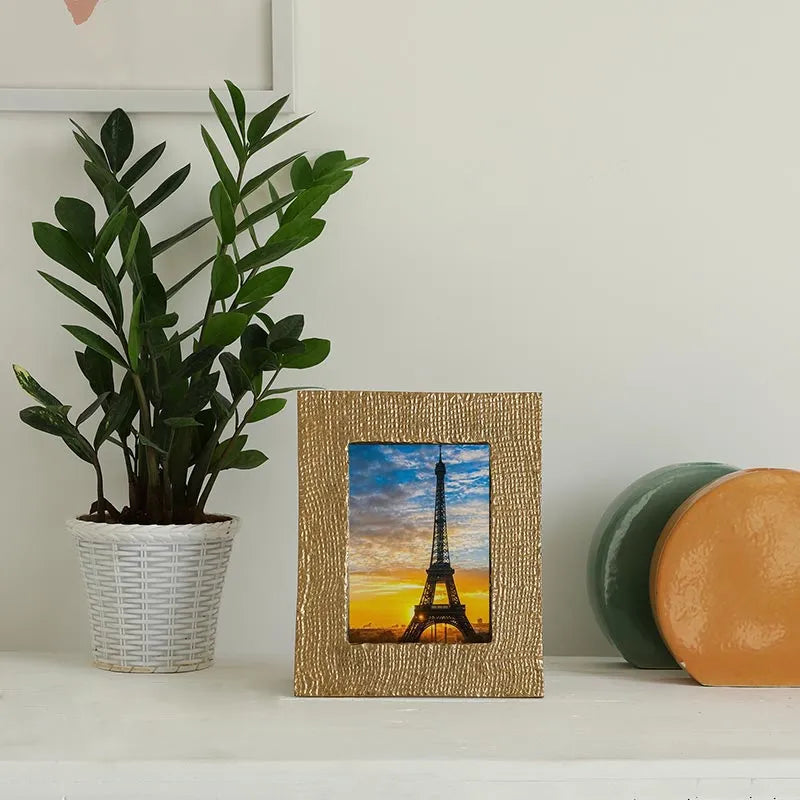 Motif Picture Small Frame | Multiple Colors Gold