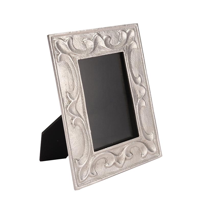 Leaf Pattern Photo Small Frame | Multiple Colors Silver