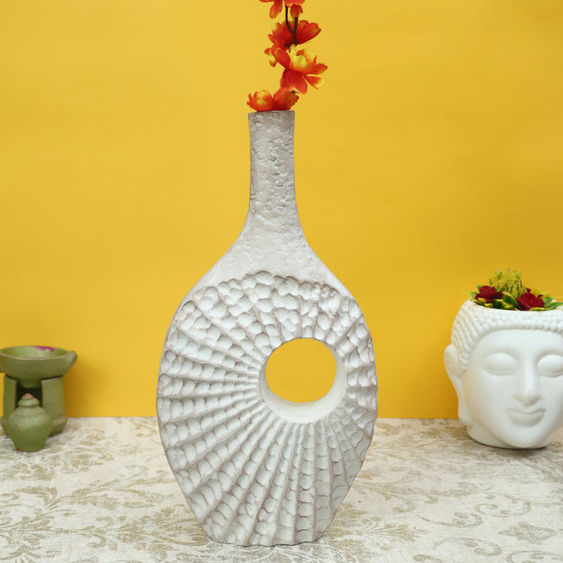 Serenity Seashell Vase Off White