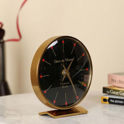Minno Table clock | Multiple Colors Gold