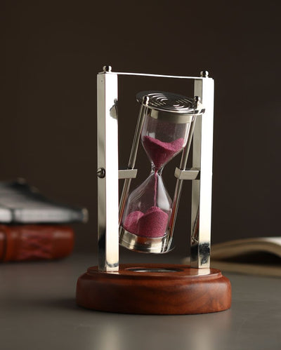 Marshal's Glass Timeless Hourglass | 4 x 6 inches