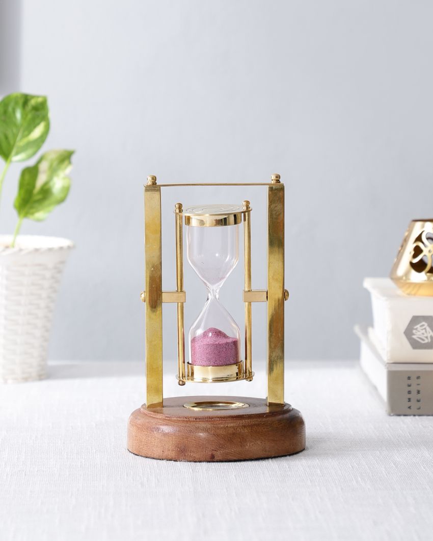 Marshal's Glass Timeless Hourglass | 4 x 6 inches