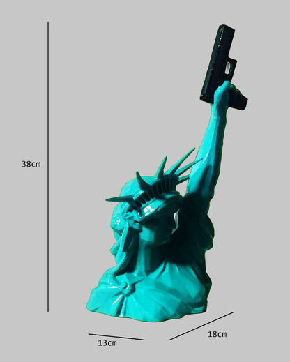 Resin Statue Of Liberty With Gun