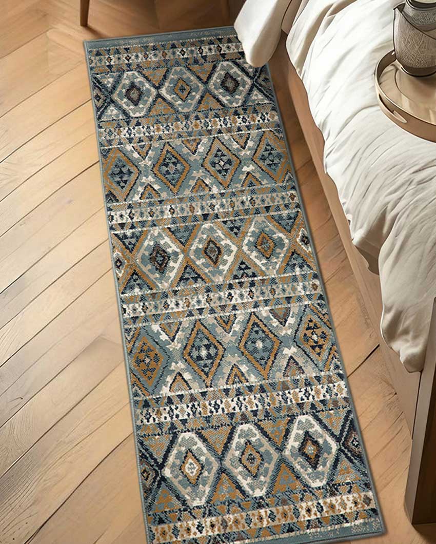 Vintage Charm Retro Printed Polypropylene Floor Runner | 55 x 22 inches