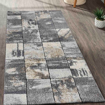 Static-Free Grey Geometric Polypropylene Floor Runner | 2 x 5 Feet