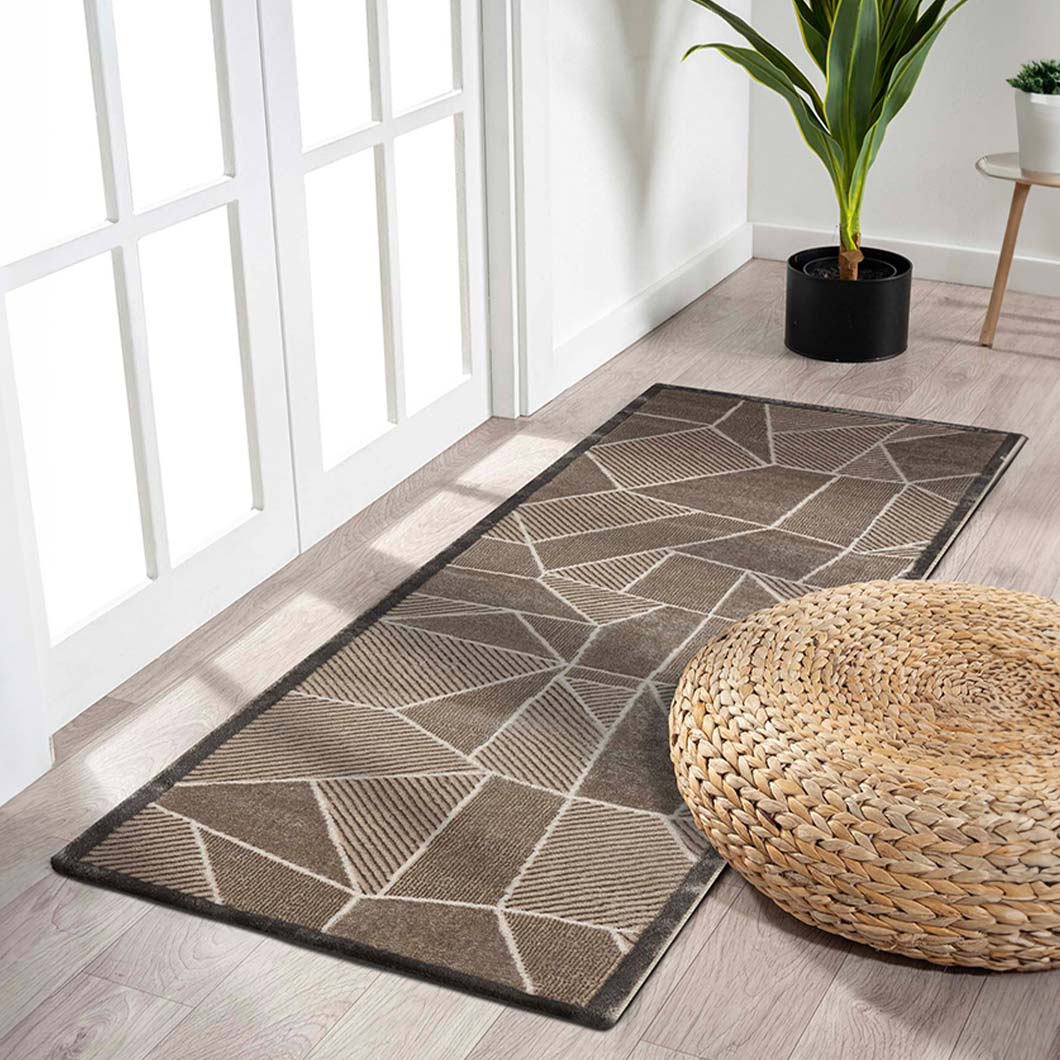 Stylish Geometric Bedside Beige Polyester Floor Runner