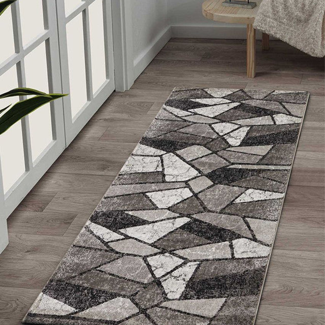 Stylish Charcoal & Taupe Polypropylene Abstract Bedside Runner | 2 x 5 Feet