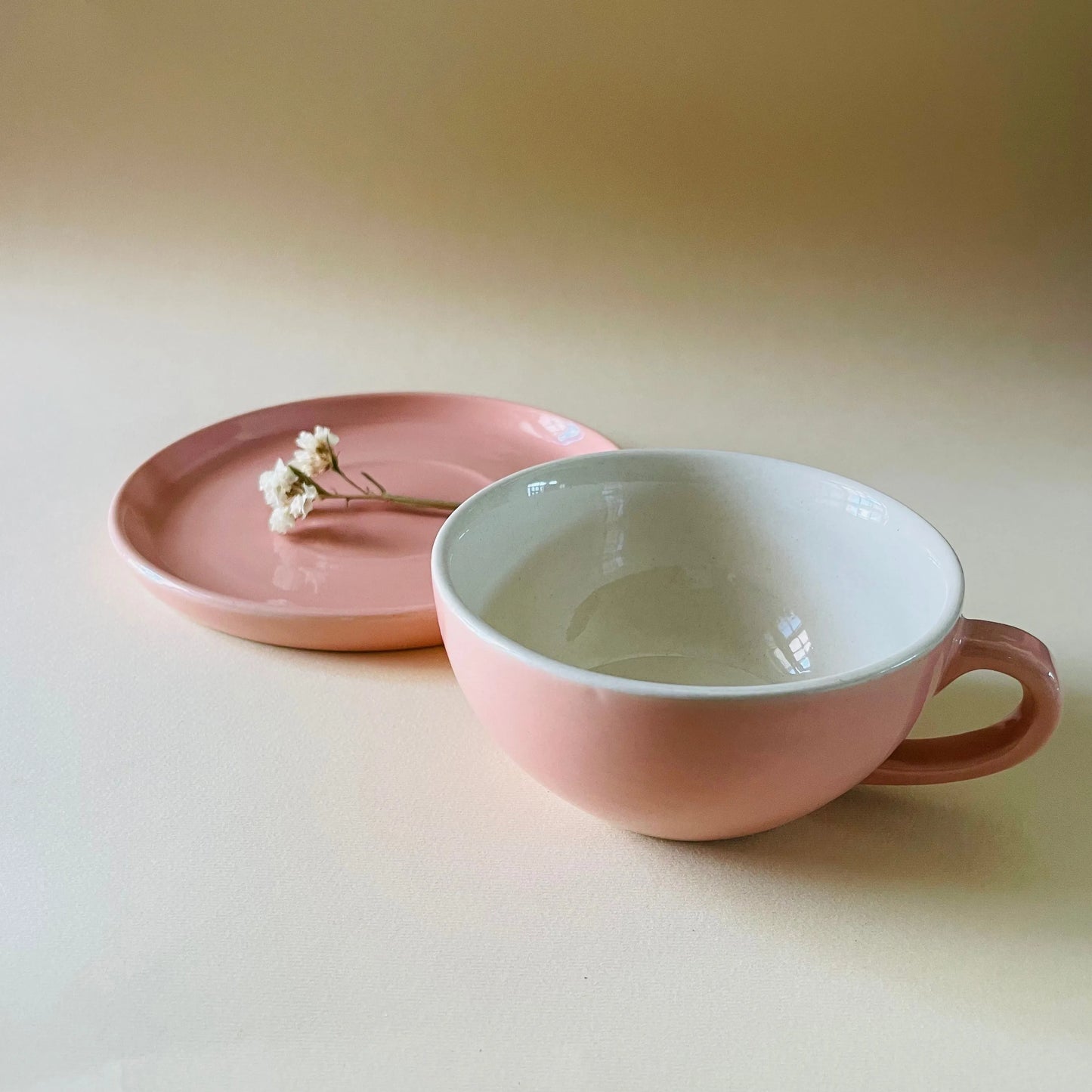 Ceramic Design Cappuccino Cup With Saucer