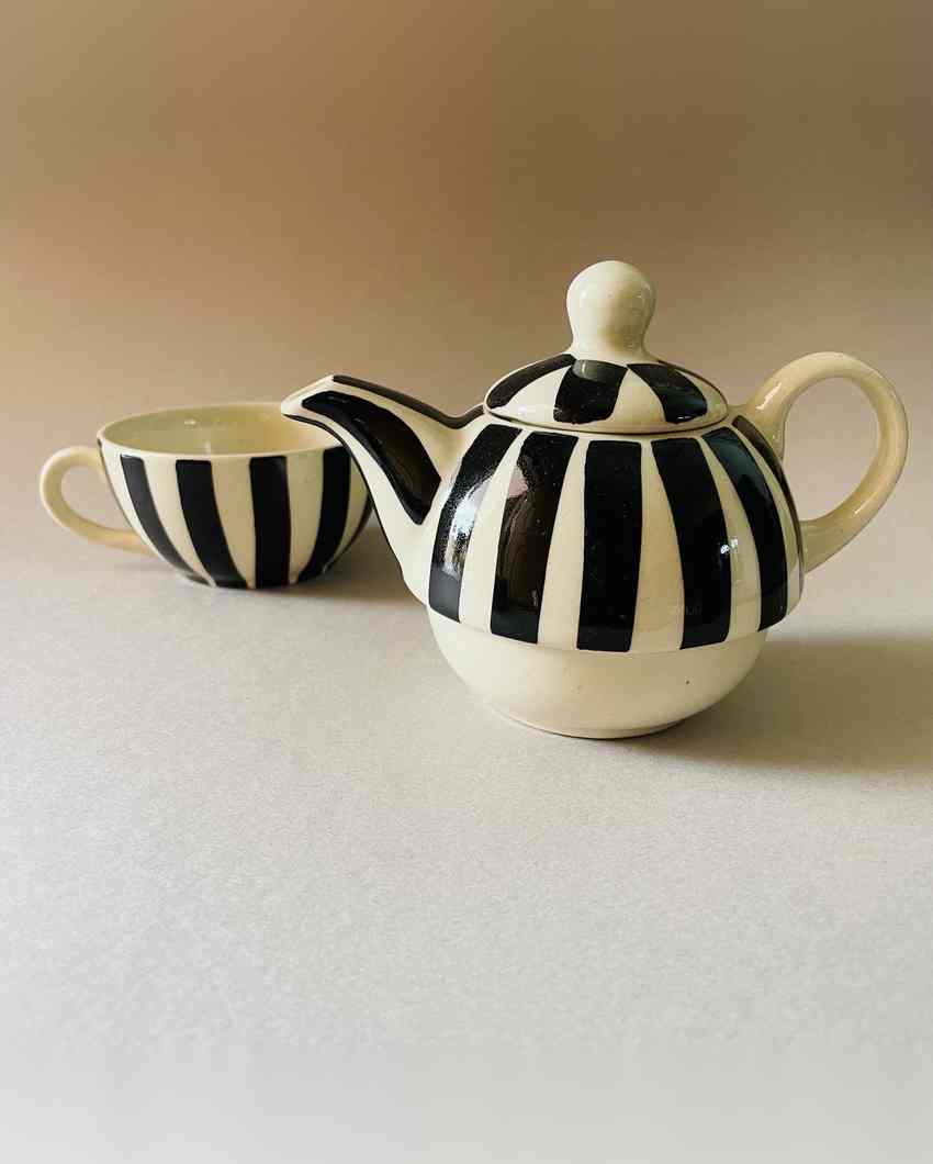 Modern Black and White Ceramic Kettle & Cup Combination | Set of 2