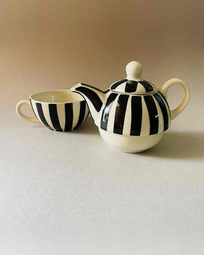 Modern Black and White Ceramic Kettle & Cup Combination | Set of 2