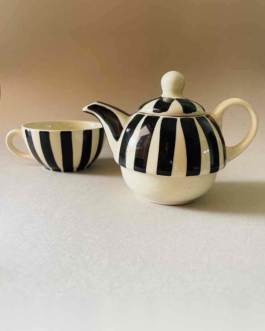 Modern Black and White Ceramic Kettle & Cup Combination | Set of 2