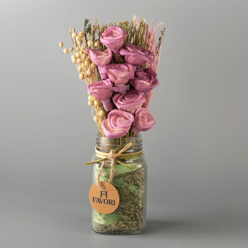 Rosy Reverie | Dry Mix Floral Arrangement In Glass Vase | 3 x 9 inches