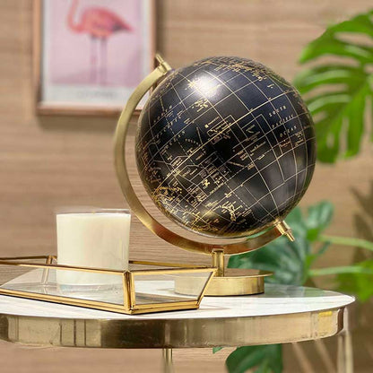 Finn Globe Showpiece Black & Gold