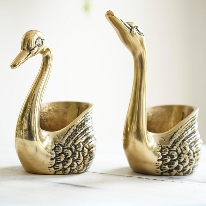 Beautiful Golden Shade Swans Showpiece | Pack of 2