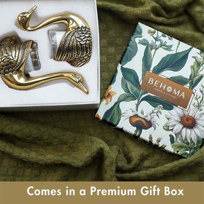 Beautiful Golden Shade Metal Swan Gift Set | Pack of 5