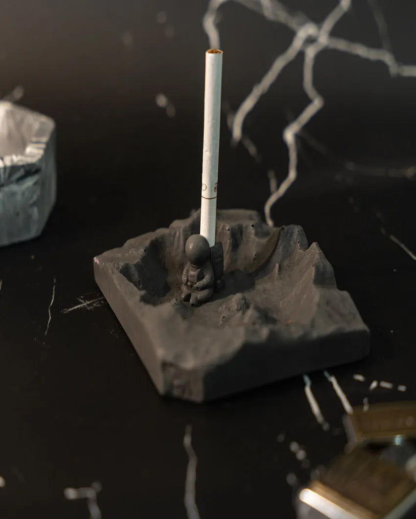 Futuristic Unique Design Astronauts Cave Concrete Ashtray | 5 x 4 x 1 inches