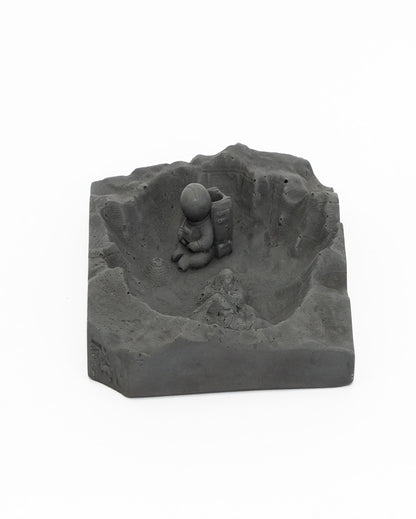 Futuristic Unique Design Astronauts Cave Concrete Ashtray | 5 x 4 x 1 inches