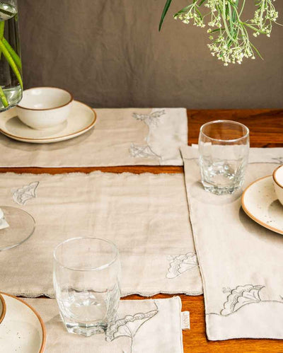 Elegant Beige Linen & Organza Table Runner with Mats | Pack of 7