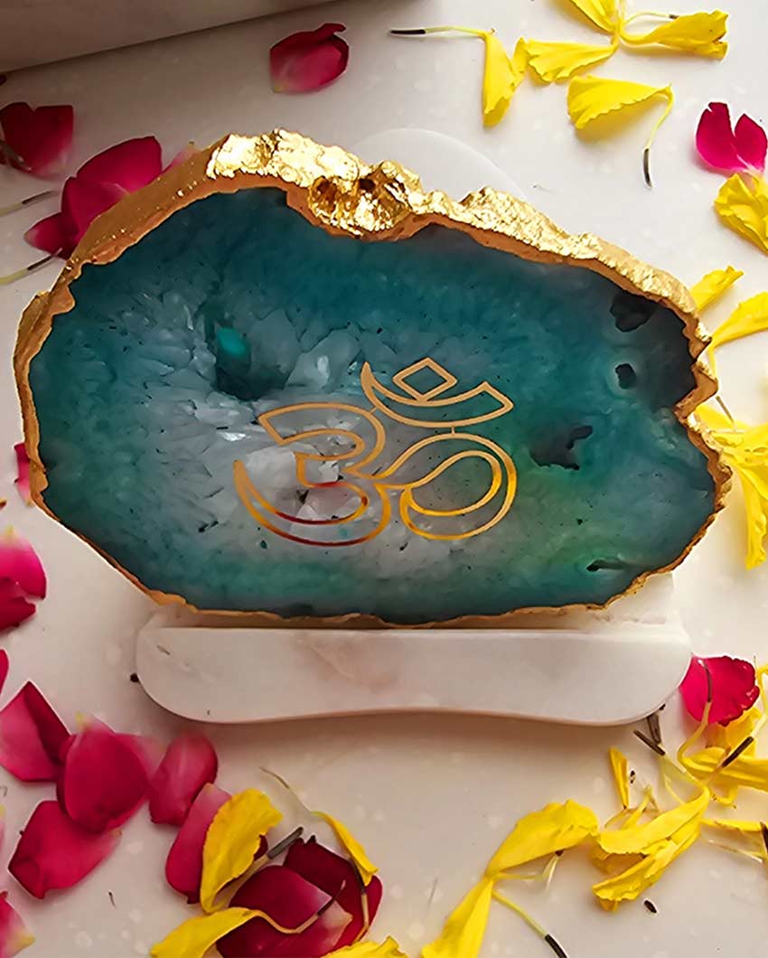 Serene OM Agate with Marble Tea Light Stand