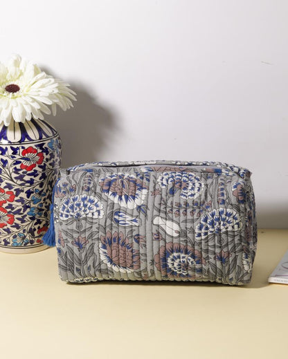 Bloom Cotton Quilted Pouch | 9 x 5 x 6 inches