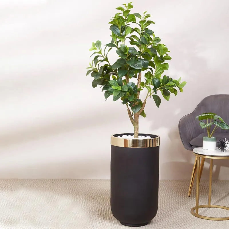 Elegance Touch Minsk Stylish Planter Black