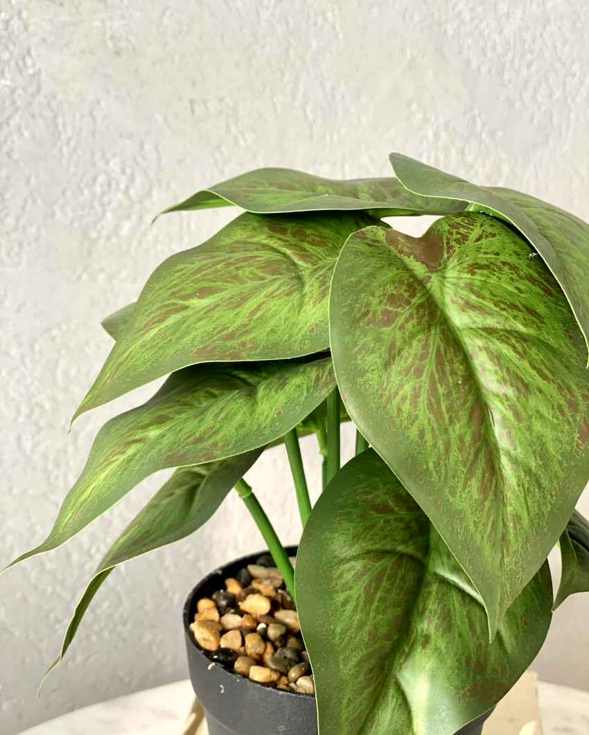 Lifelike Green Pothos Artificial Indoor Plant Without Pot | 4 x 8 inches