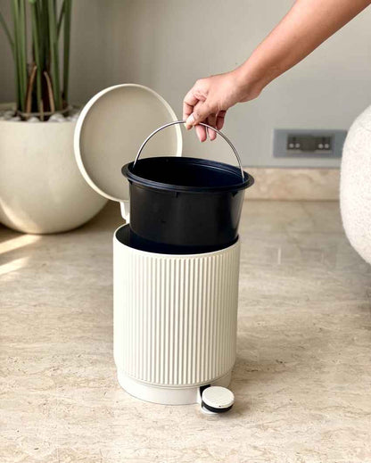 Elegant Braga Ivory Shade Dustbin | 10 x 10 inches | 5 Ltr