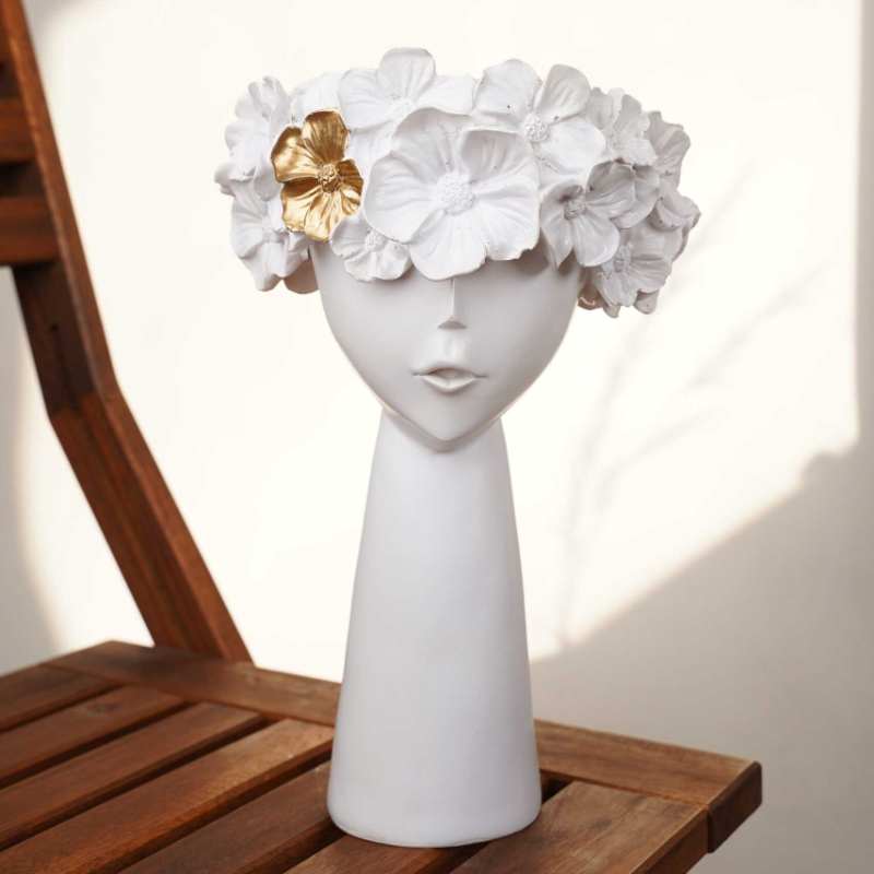 Dame Blanche Ceramic Vase White