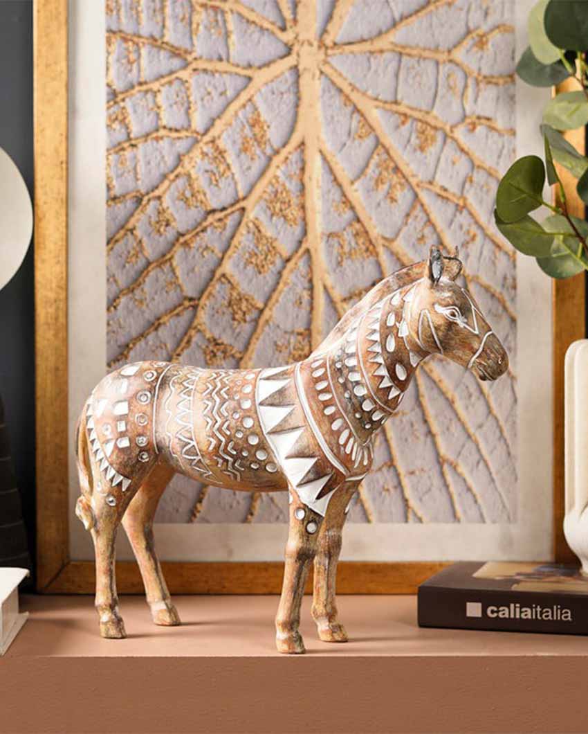 Savanna Serenity Tribal Horse Artistry Brown