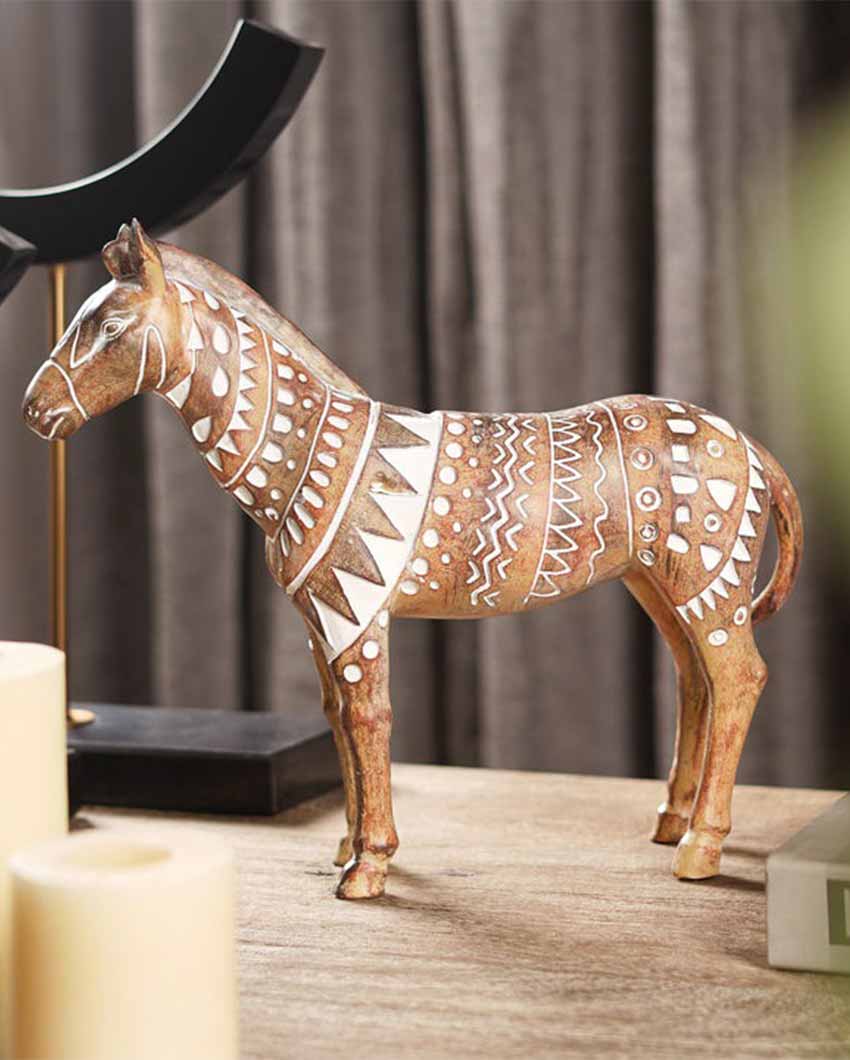 Savanna Serenity Tribal Horse Artistry Brown