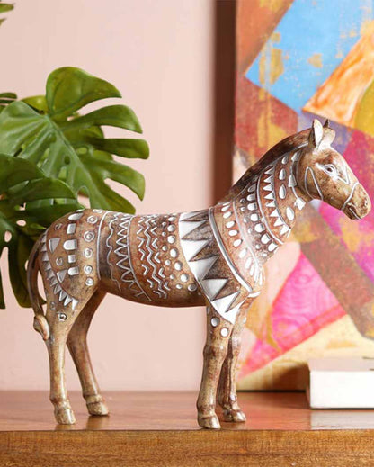 Savanna Serenity Tribal Horse Artistry Brown