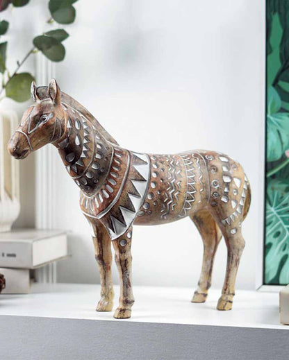 Savanna Serenity Tribal Horse Artistry Brown