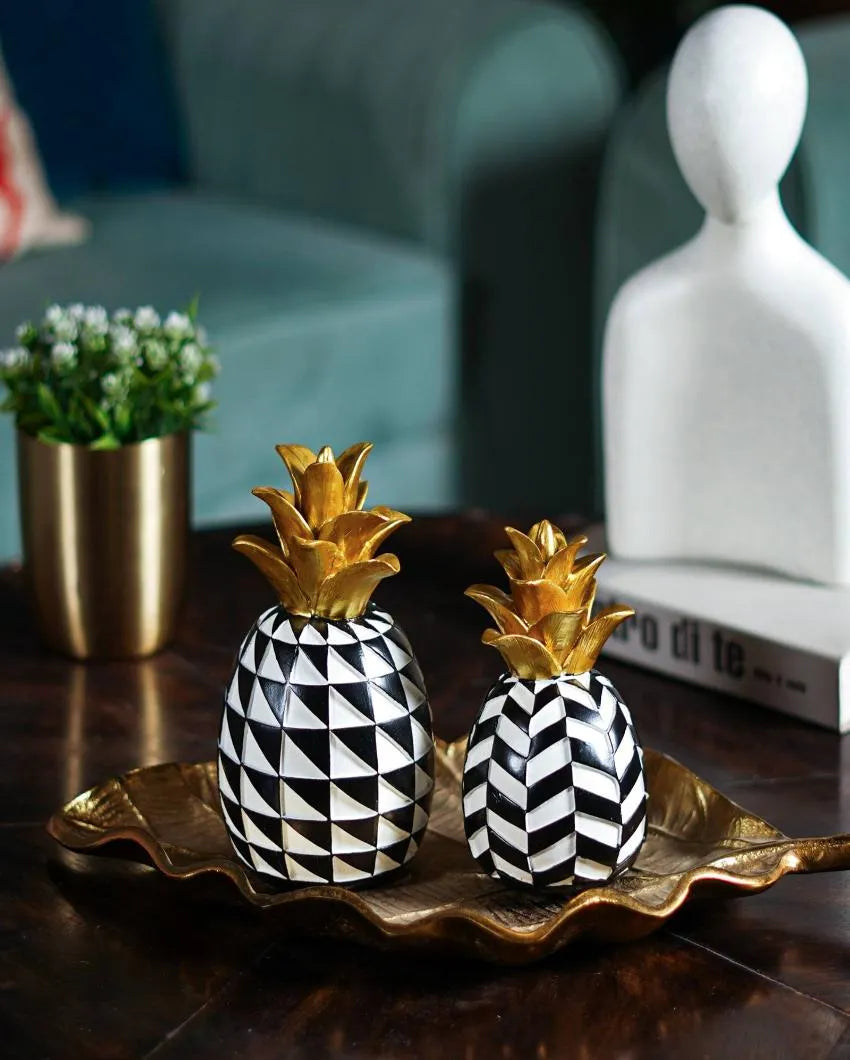 Artisanal Pineapples Resin Showpiece