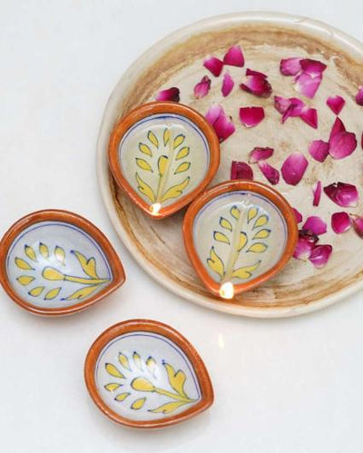 Sun Flower Blue Pottery Multani Diya | Set of 4