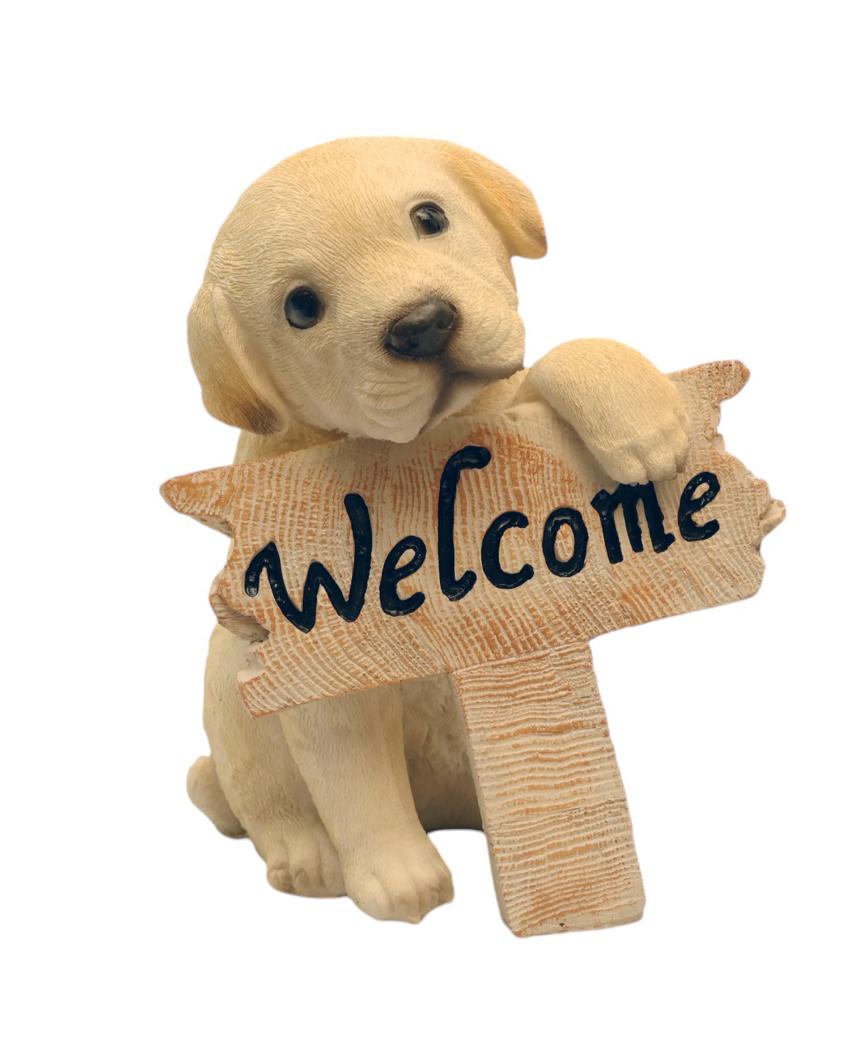 Dog Welcome Sign Polyresin Figurine | 4 x 4 x 6 inches