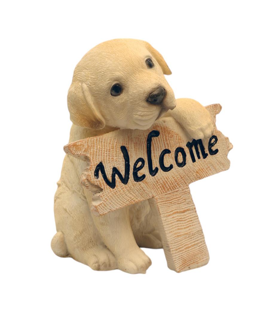 Dog Welcome Sign Polyresin Figurine | 4 x 4 x 6 inches