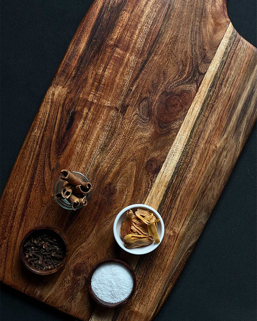 Elegant Acacia Long Bat Cutting Board | 21 x 10 inches