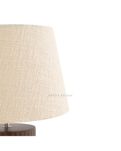 Elegant Carved Crust Table Lamp