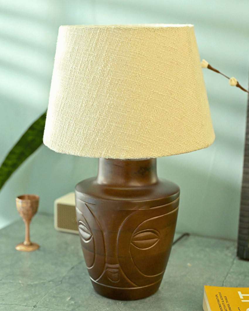 Stylish Visage Table Lamp