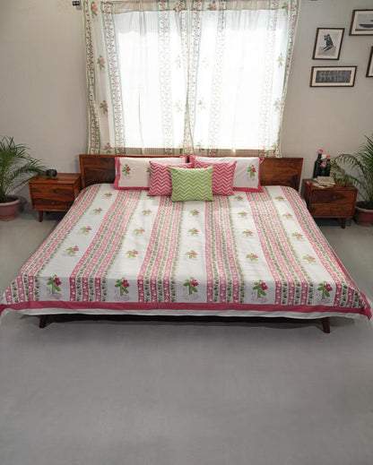 Serene Swan Lotus Printed Cotton Bedsheet with 2 Pillow Covers