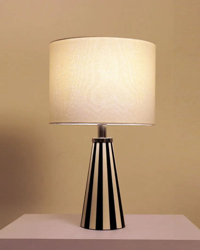 Cleo Resin Table Lamp