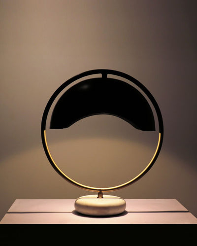 Nordique Desk Lamp