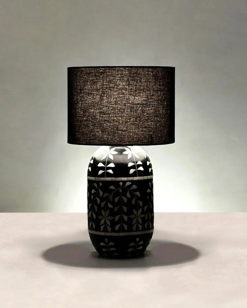 Kalla Petal Table Lamp