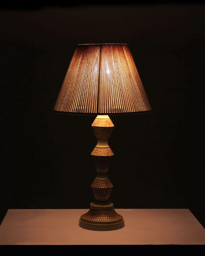 Knoxx Table Lamp