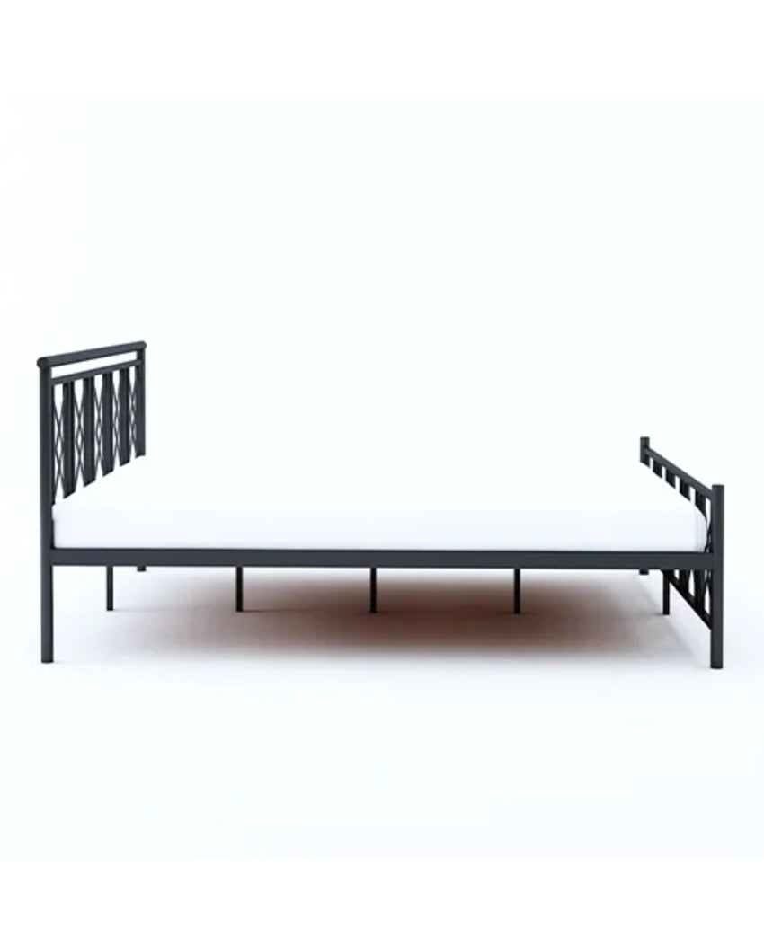 Comfortable and Stylish Bedroom Setup Dreamer Metal Bed